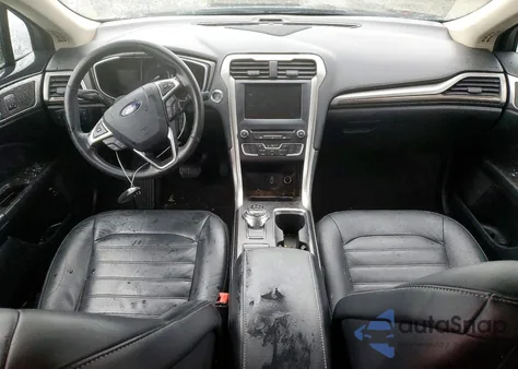 2017 Ford Fusion Se Phev z USA, uszkodzony, nr VIN 3FA6P0PU5HR330166